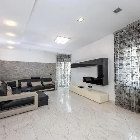 Tatil Evi Moderno Di 3 Locali *